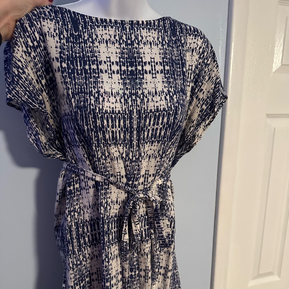 Patterned shift dress